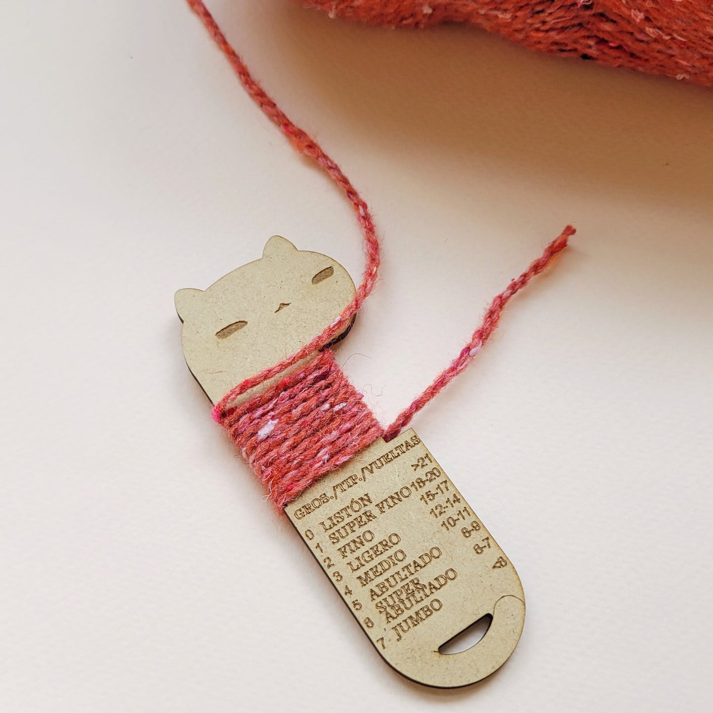 Gatito medidor de grosor de hilado - Llavero