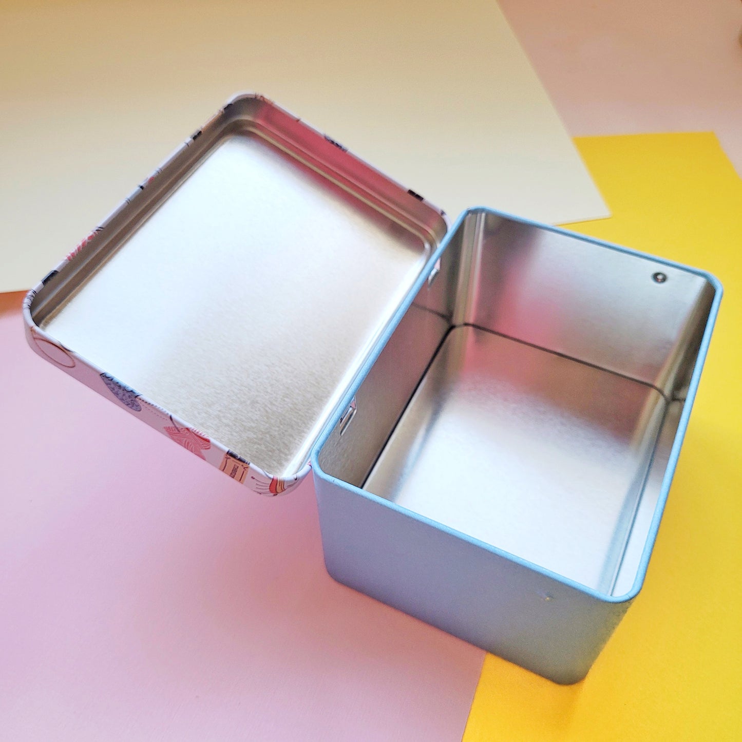 Cajita metálica organizadora Costura