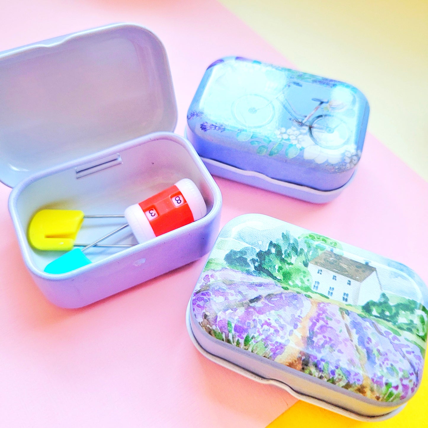 Cajita metálica organizadora  lienzo lila